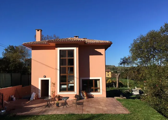 La Casa En El Camino